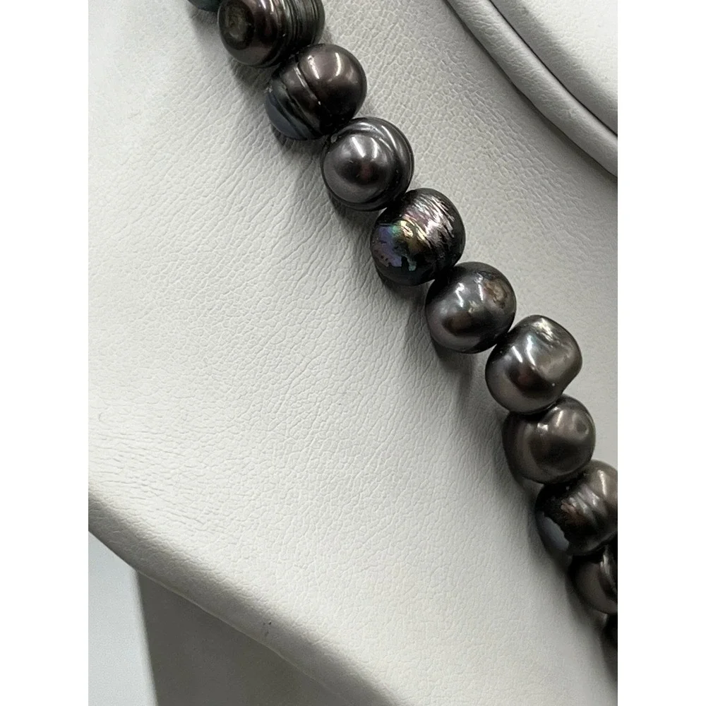 The Unbranded Brand these pearls